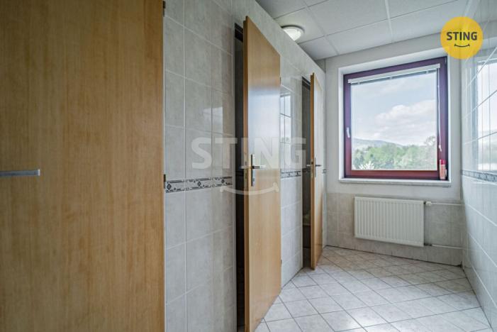 Prodej kanceláře, Třinec - Oldřichovice, 2388 m2