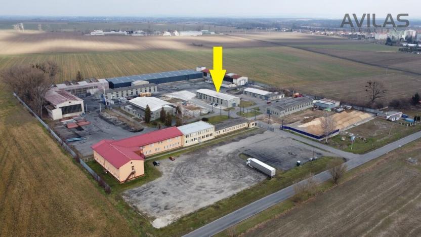 Pronájem výrobních prostor, Kojetín, náměstí Svobody, 1200 m2