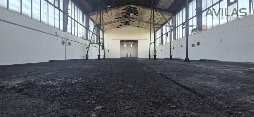 Pronájem výrobních prostor, Kojetín, náměstí Svobody, 1200 m2