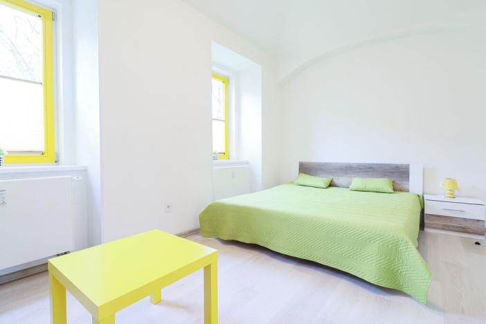 Prodej bytu 2+kk, Praha - Libeň, Zenklova, 37 m2
