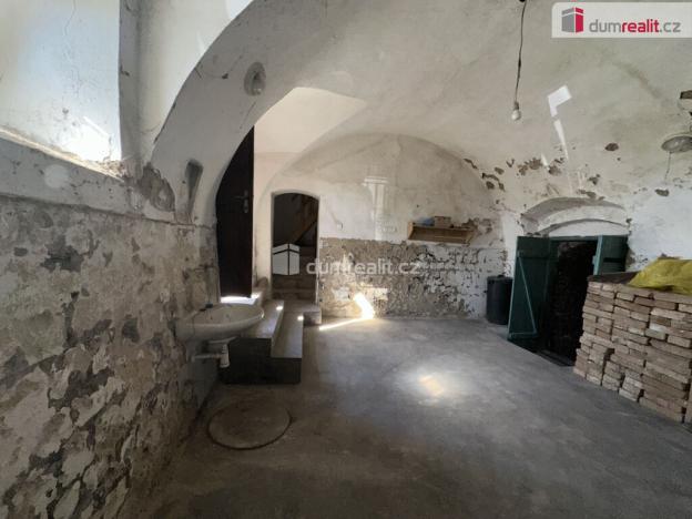 Prodej garáže, Čejkovice, Vinařská, 61 m2