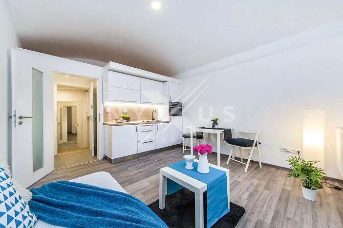 Prodej atypického bytu, Praha - Vinohrady, Polská, 88 m2