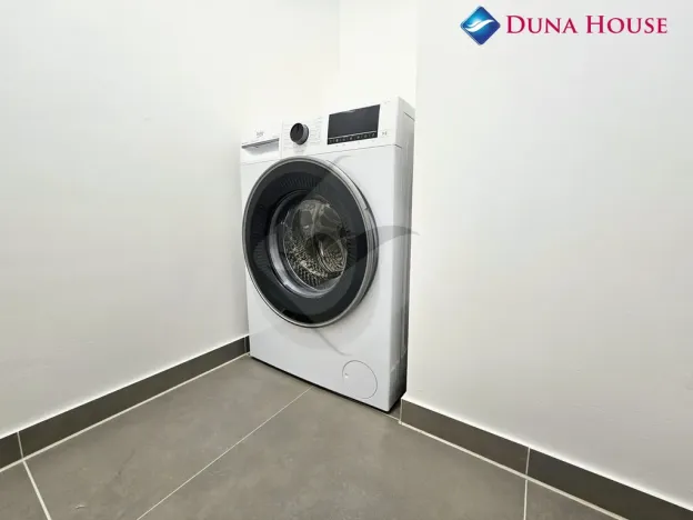 Pronájem bytu 1+kk, Kladno, 39 m2