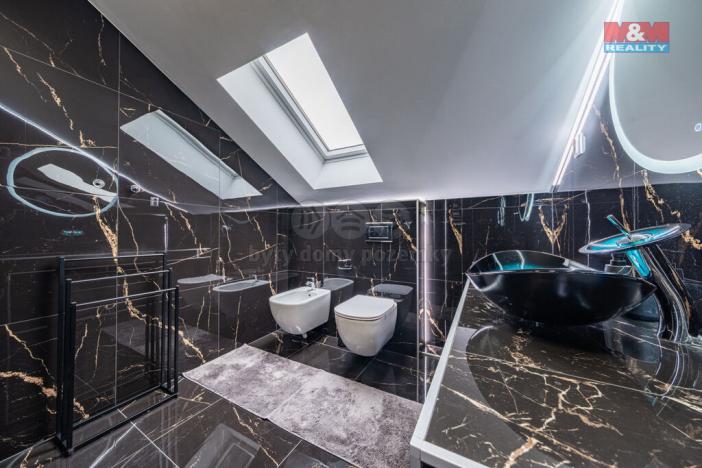 Prodej rodinného domu, Kunice, Do Žlábek, 340 m2