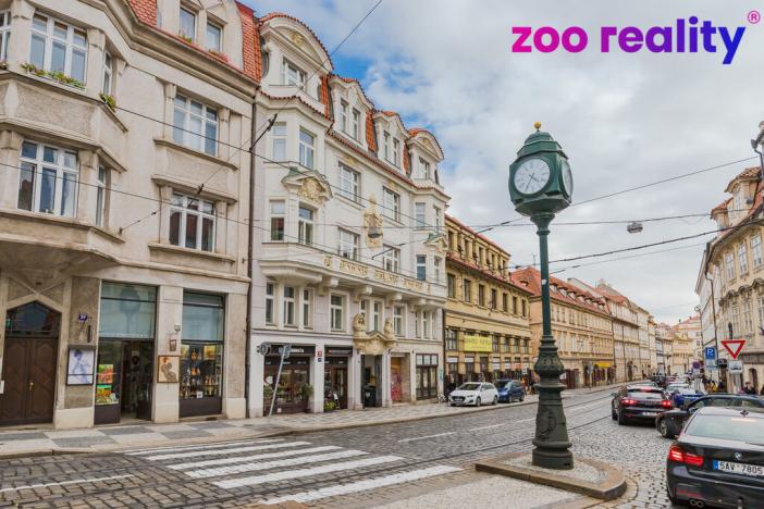 Pronájem bytu 2+kk, Praha - Malá Strana, Karmelitská, 40 m2