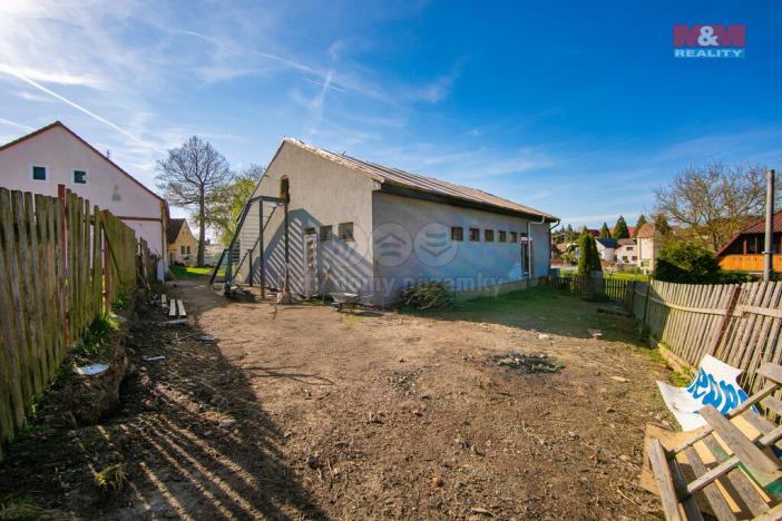 Prodej rodinného domu, Neuměř, 188 m2