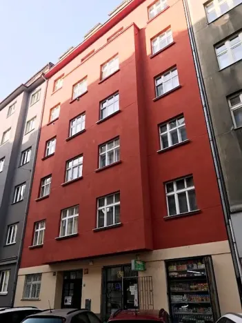 Pronájem garáže, Praha - Holešovice, Schnirchova, 17 m2