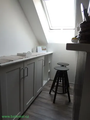 Pronájem bytu 3+kk, Rousínov - Čechyně, 69 m2