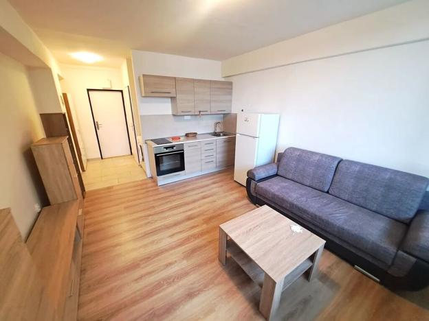 Pronájem bytu 1+kk, Praha - Radotín, Vrážská, 28 m2