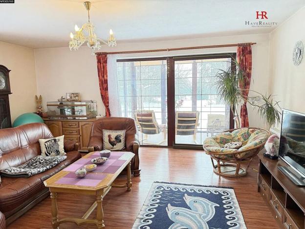 Prodej rodinného domu, Jenišovice, 355 m2