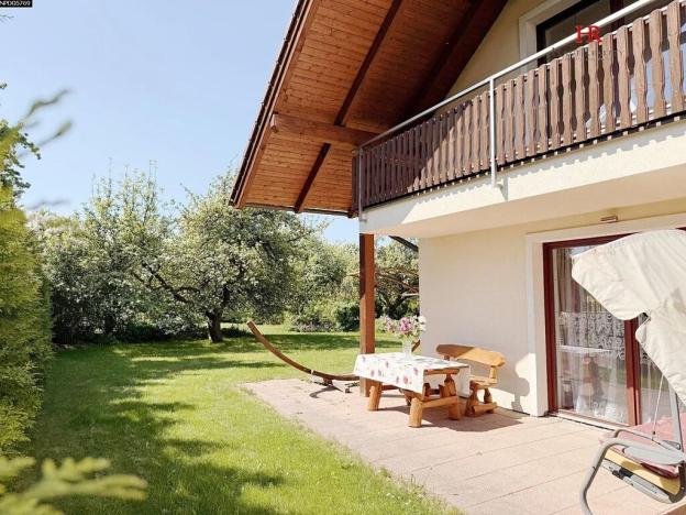 Prodej rodinného domu, Jenišovice, 355 m2