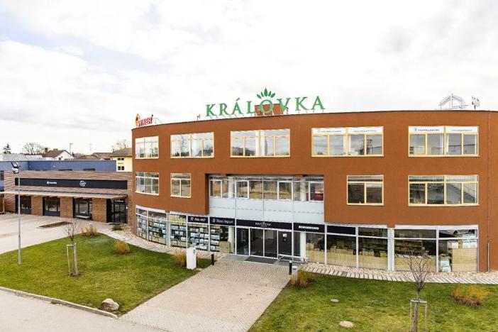 Pronájem kanceláře, Brno, Kaštanová, 181 m2