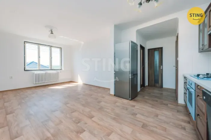 Prodej rodinného domu, Staré Jesenčany, 140 m2