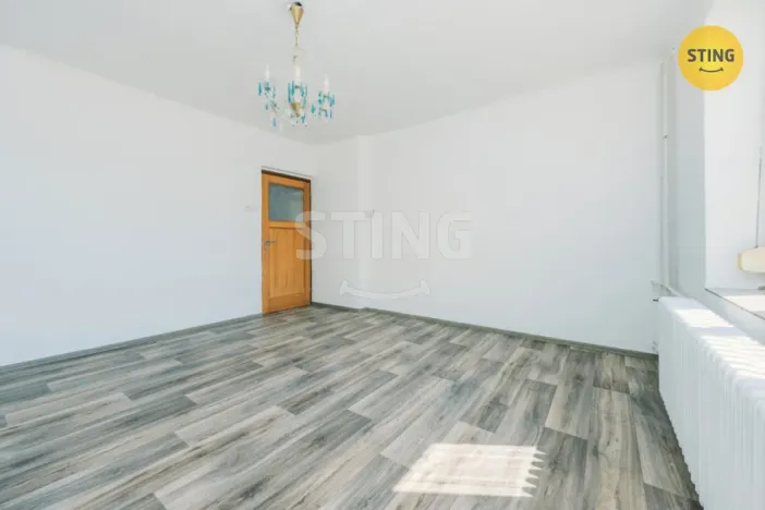 Prodej rodinného domu, Staré Jesenčany, 140 m2