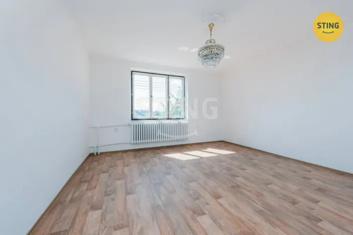 Prodej rodinného domu, Staré Jesenčany, 140 m2