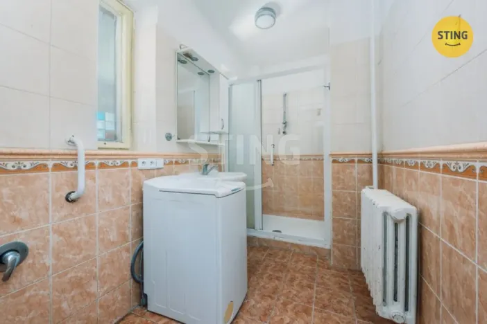 Prodej rodinného domu, Staré Jesenčany, 140 m2