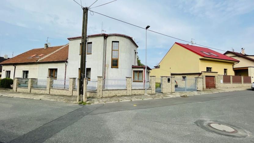 Pronájem rodinného domu, Kladno - Kročehlavy, Dobrovského, 100 m2