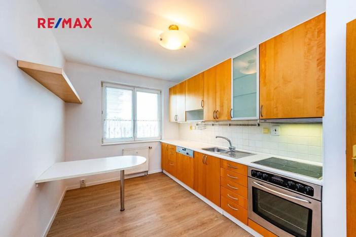 Pronájem bytu 3+1, Praha - Stodůlky, Bašteckého, 89 m2