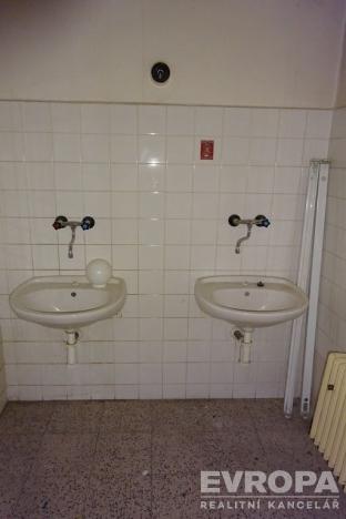 Pronájem obchodního prostoru, Liberec - Liberec VII-Horní Růžodol, Dr. Milady Horákové, 665 m2