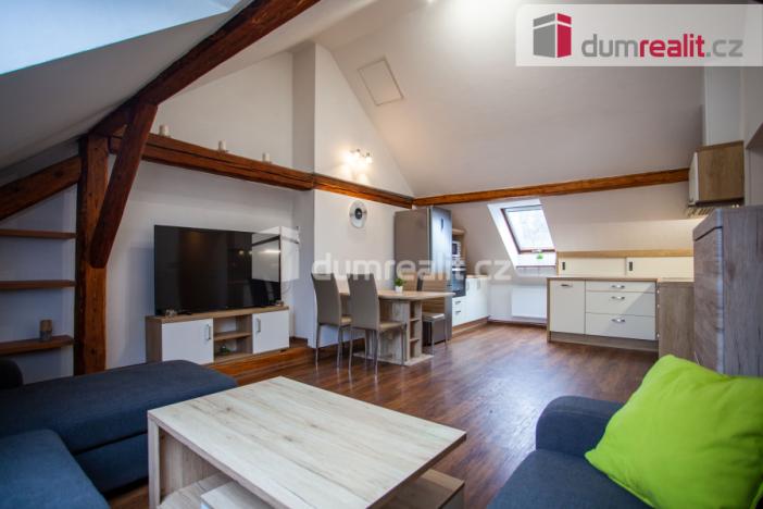 Prodej bytu 3+kk, Hluboká nad Vltavou, U Sudárny, 63 m2