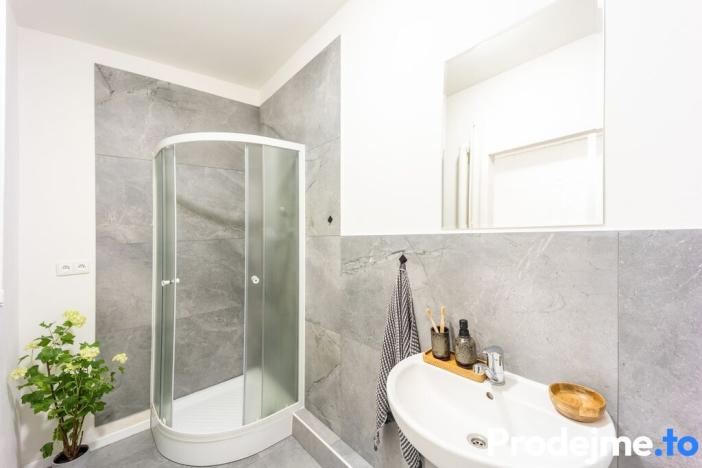 Pronájem bytu 2+1, Znojmo, Pražská sídl., 49 m2