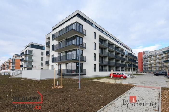 Pronájem bytu 1+kk, Plzeň - Jižní Předměstí, Měděná, 49 m2