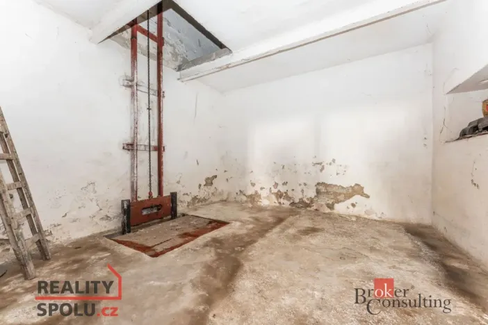 Prodej historického objektu, Polička - Polička-Město, Pálená, 700 m2