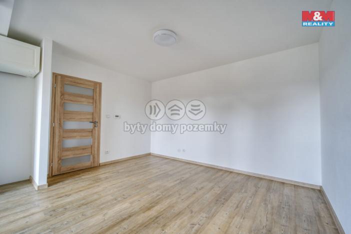Pronájem bytu 2+kk, Dobřany, Lipová, 55 m2