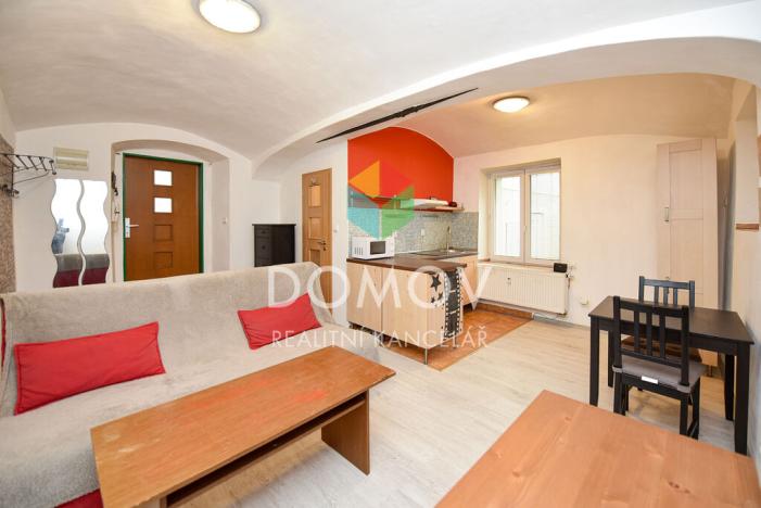 Pronájem bytu 2+kk, Tachlovice, Jakubská náves, 38 m2