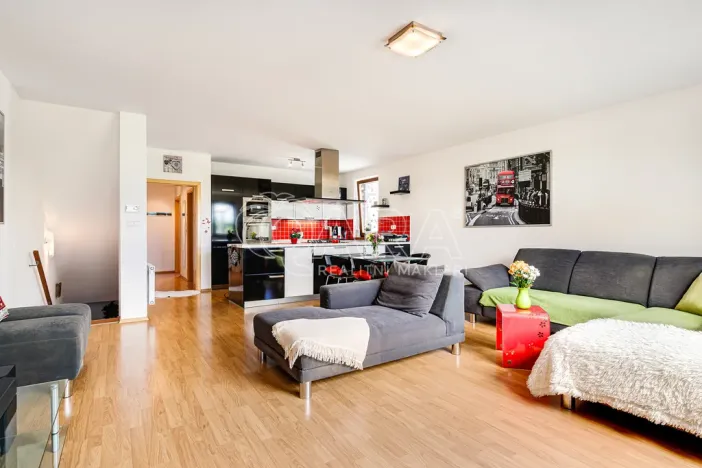 Prodej rodinného domu, Zeleneč, U Lesoparku, 174 m2