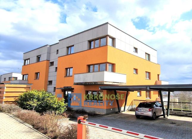 Pronájem bytu 2+kk, Trutnov - Střední Předměstí, Kiesewettrova, 45 m2