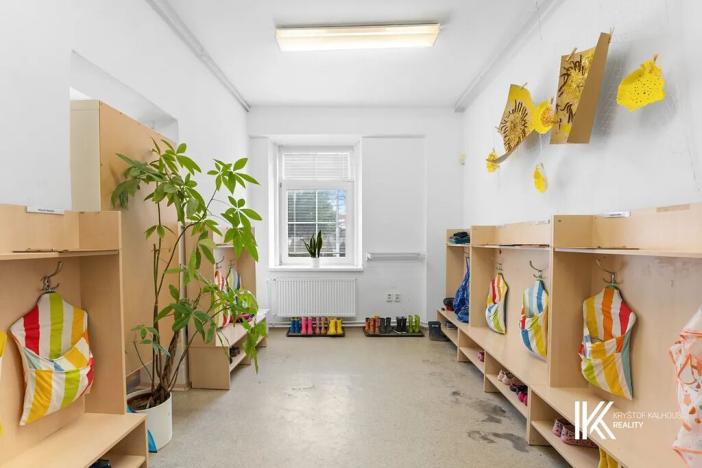 Pronájem komerční nemovitosti, Pardubice, Husova, 371 m2