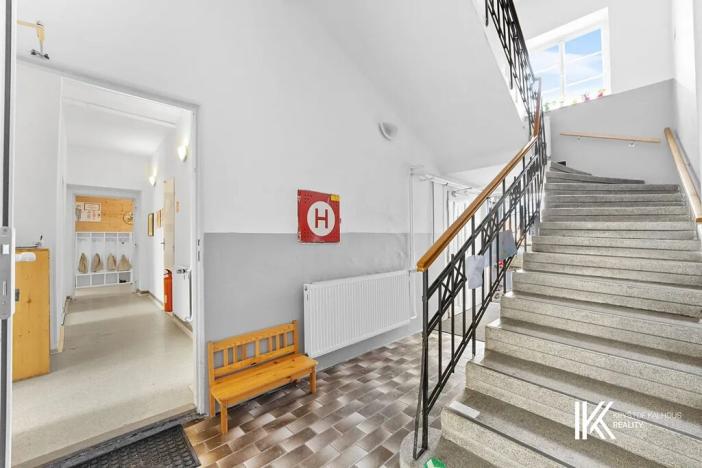 Pronájem komerční nemovitosti, Pardubice, Husova, 371 m2