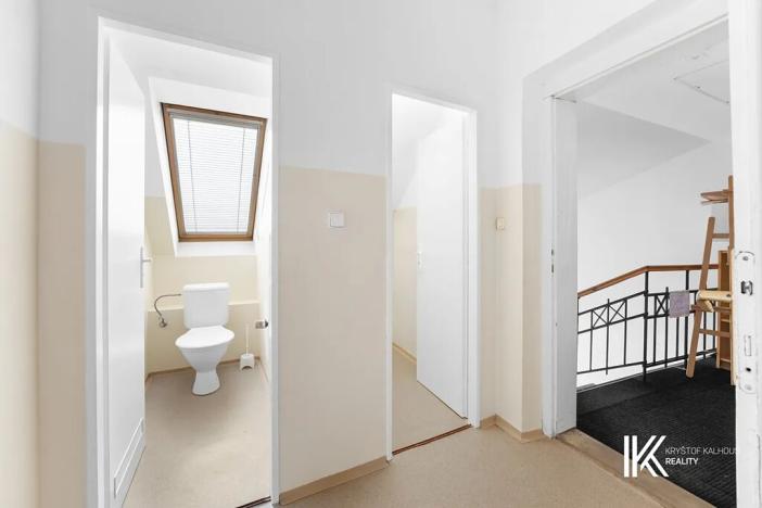 Pronájem komerční nemovitosti, Pardubice, Husova, 371 m2