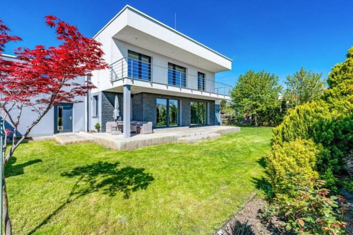 Prodej rodinného domu, Praha - Březiněves, Vlaštovčí, 242 m2