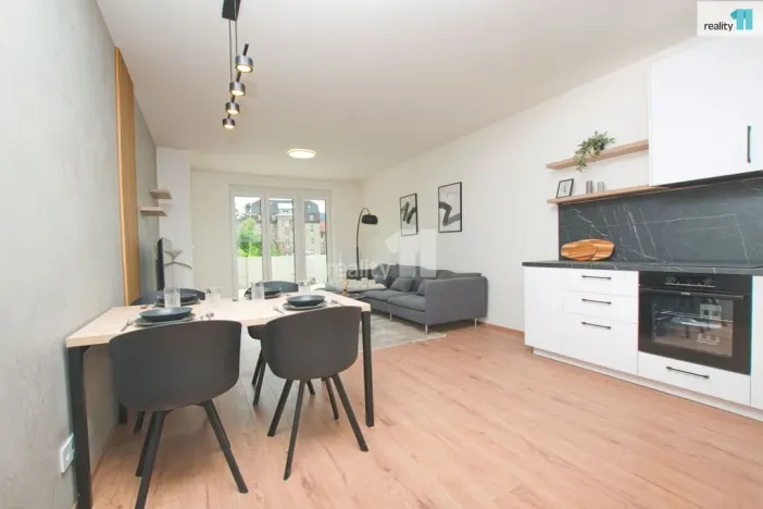 Prodej bytu 2+kk, Liberec - Liberec X-Františkov, Švermova, 69 m2