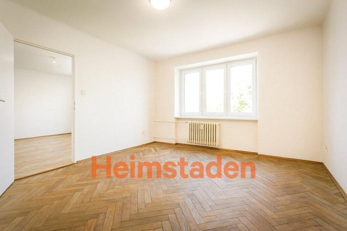 Pronájem bytu 2+1, Karviná - Nové Město, nám. Budovatelů, 53 m2