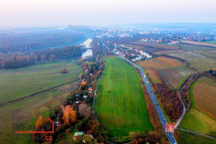 Prodej pole, Mělník, 4499 m2