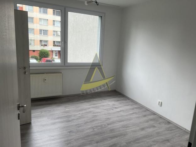 Pronájem bytu 3+1, Kaplice, Na Vyhlídce, 70 m2