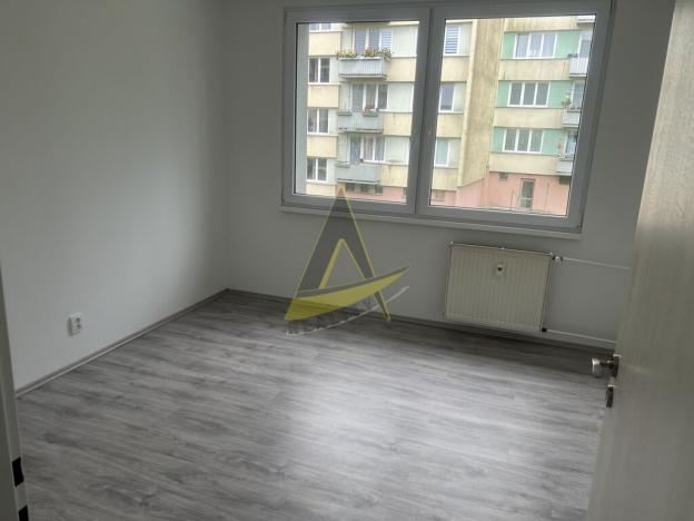 Pronájem bytu 3+1, Kaplice, Na Vyhlídce, 70 m2