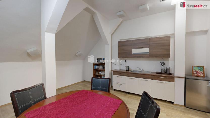 Pronájem kanceláře, Ostrava - Moravská Ostrava, Nádražní, 59 m2