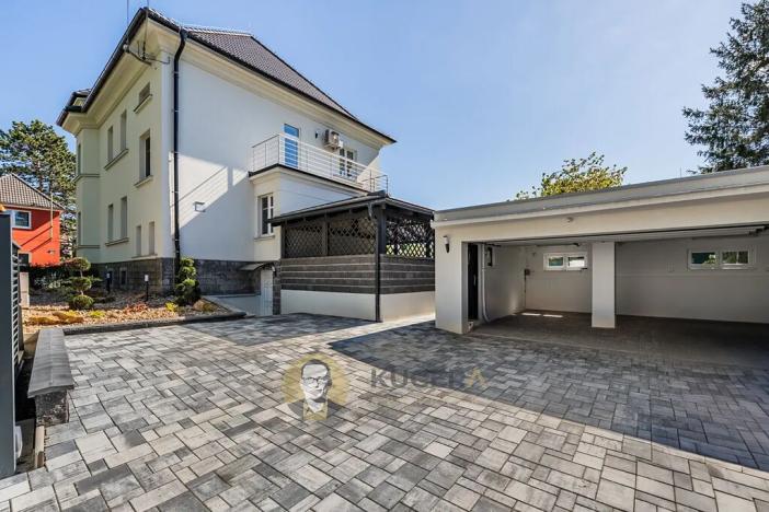 Prodej kanceláře, Lovosice, Sukova, 310 m2