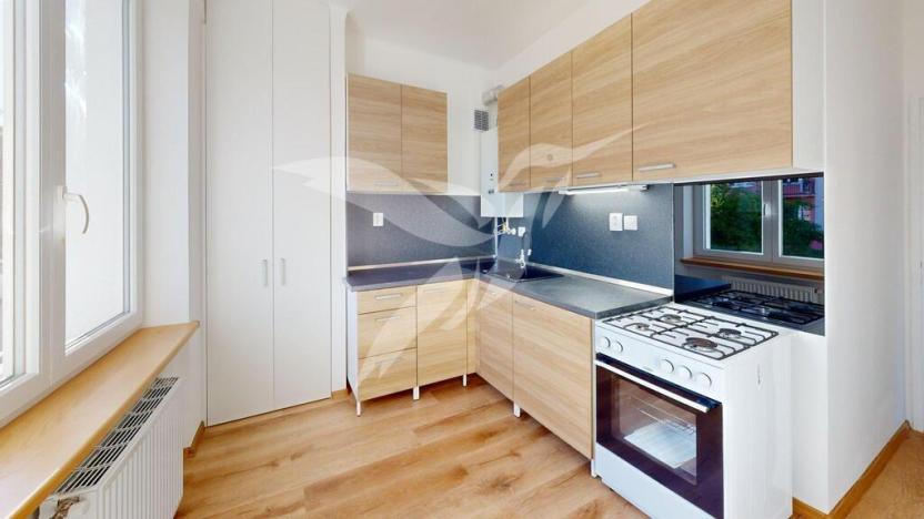 Pronájem bytu 3+1, Plzeň, Blatenská, 46 m2