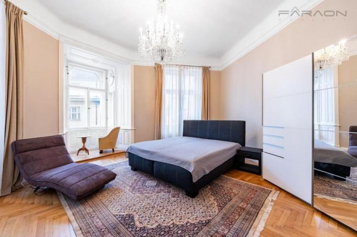 Pronájem bytu 4+1, Praha - Josefov, Široká, 135 m2