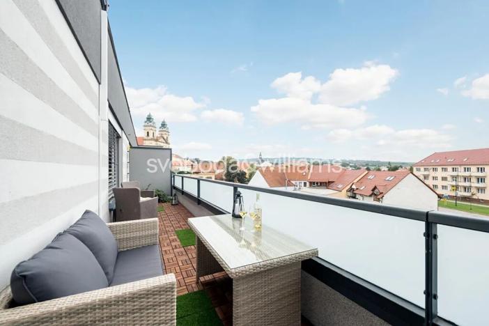 Prodej bytu 2+kk, Valtice, P. Bezruče, 76 m2