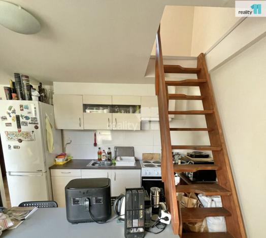 Pronájem bytu 3+kk, Praha - Hrdlořezy, Českobrodská, 65 m2