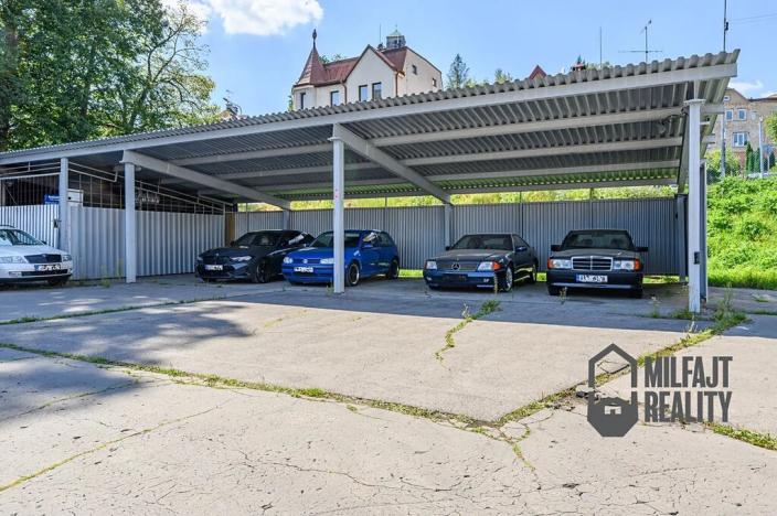 Pronájem garáže, Jablonec nad Nisou, Podzimní, 25 m2