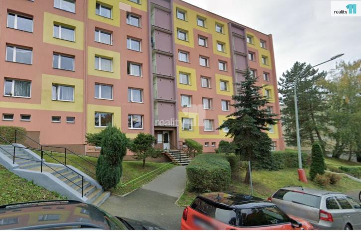 Pronájem bytu 2+kk, Ústí nad Labem - Střekov, Tolstého, 36 m2