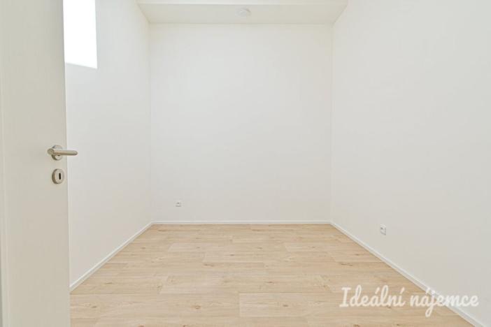 Pronájem bytu 5+kk, 117 m2