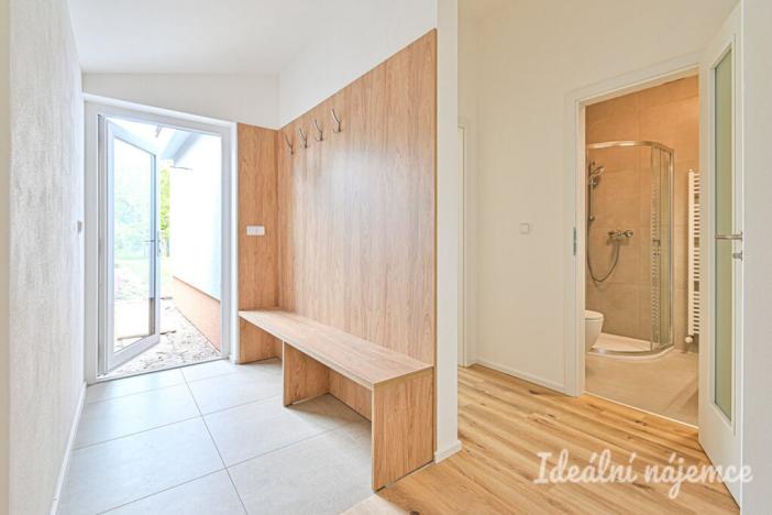 Pronájem bytu 5+kk, 117 m2